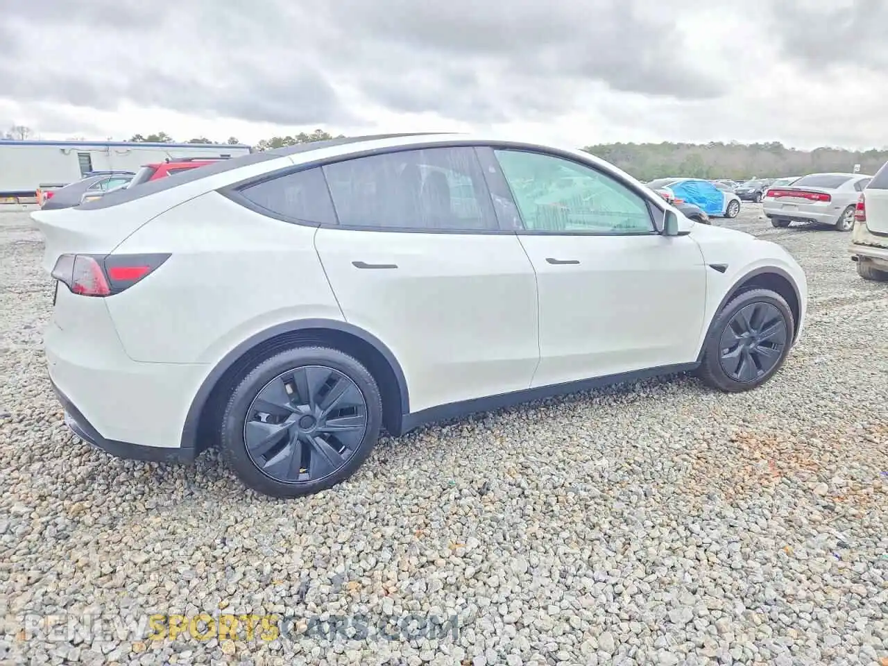 3 Photograph of a damaged car 7SAYGDEE9SA346692 TESLA MODEL Y 2025