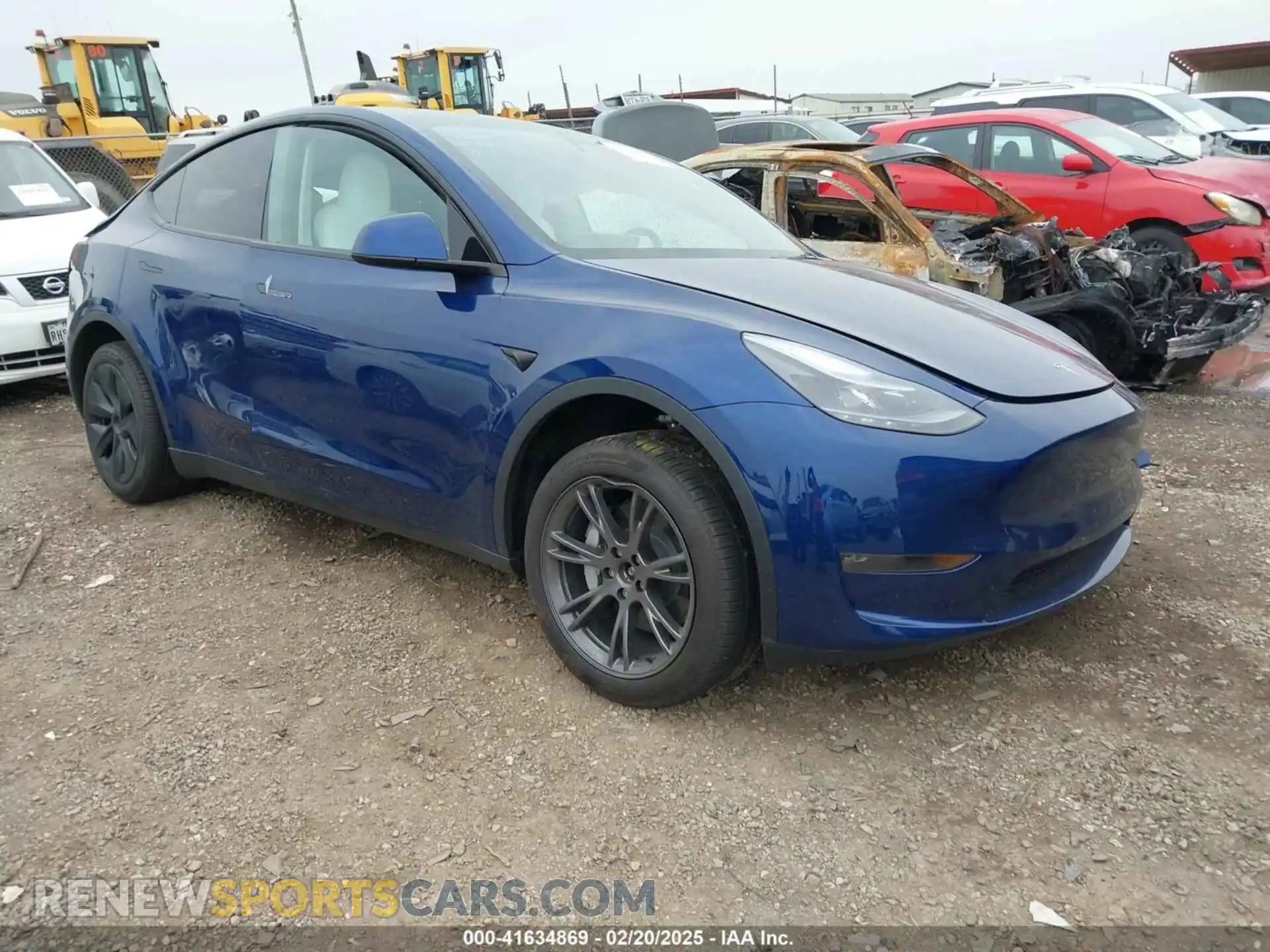 1 Photograph of a damaged car 7SAYGDEE9SA348975 TESLA MODEL Y 2025