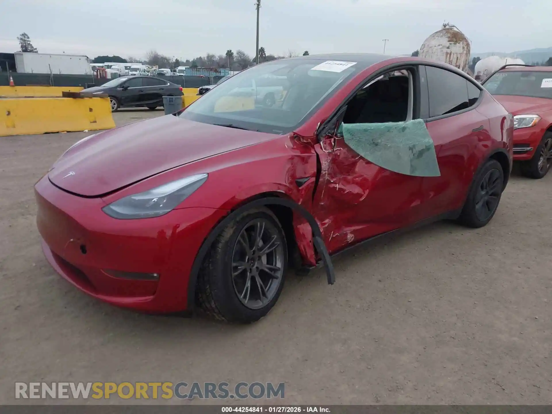 2 Photograph of a damaged car 7SAYGDEE9SF248975 TESLA MODEL Y 2025