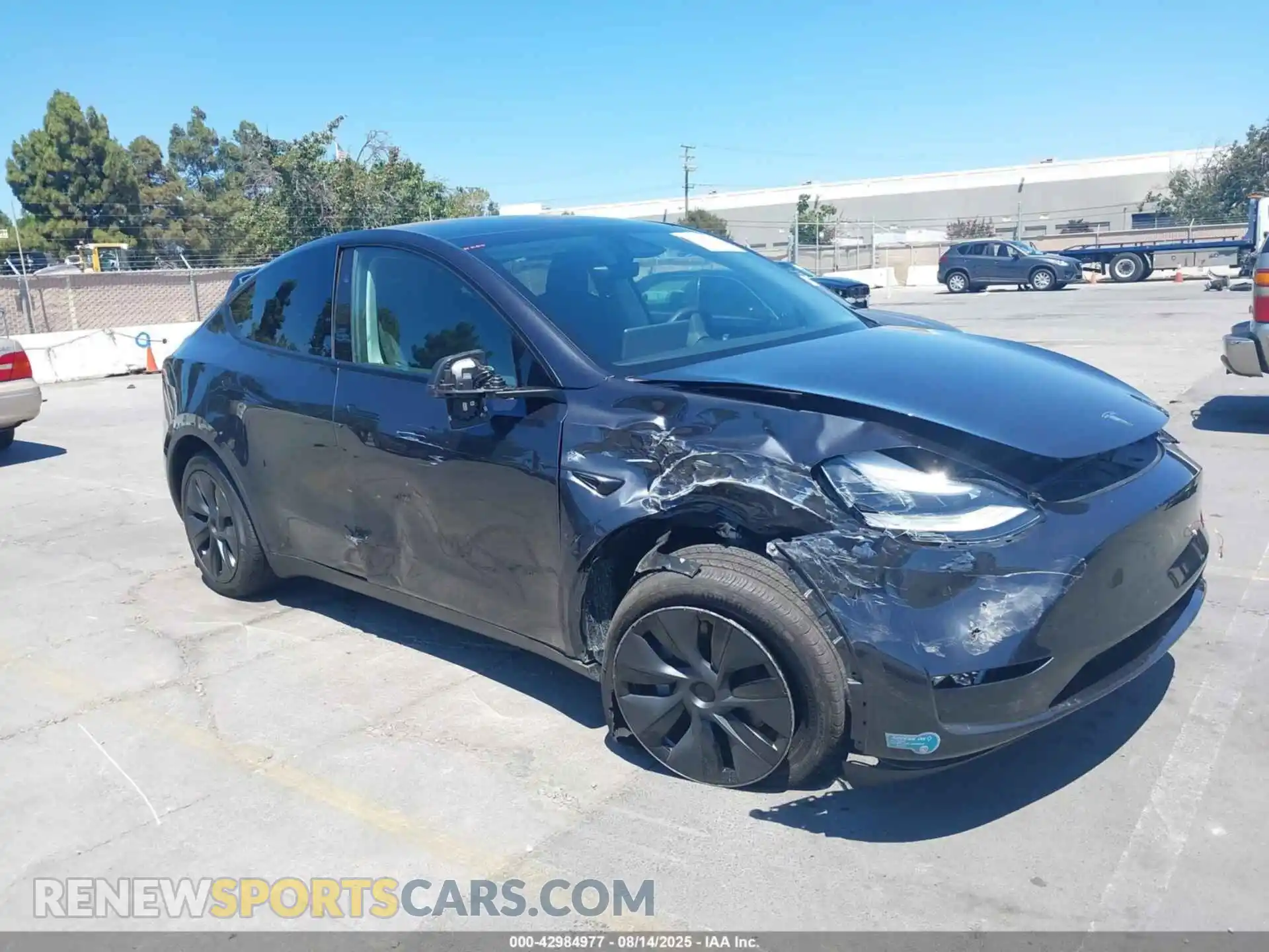 1 Photograph of a damaged car 7SAYGDEE9SF269051 TESLA MODEL Y 2025