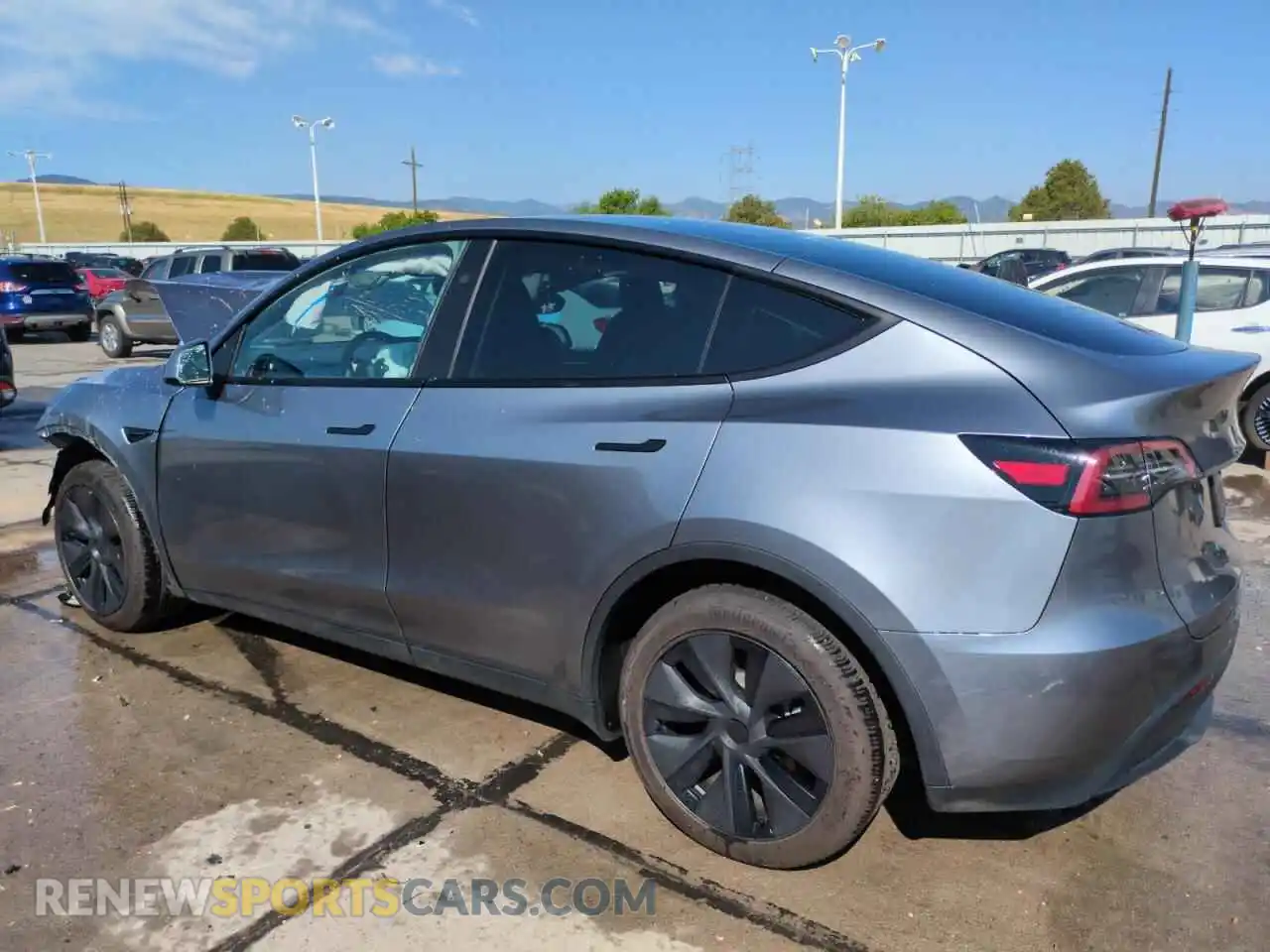 2 Photograph of a damaged car 7SAYGDEEXSF292399 TESLA MODEL Y 2025