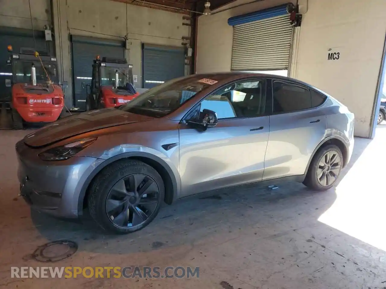 1 Фотография поврежденного автомобиля 7SAYGDEEXSF296341 TESLA MODEL Y 2025
