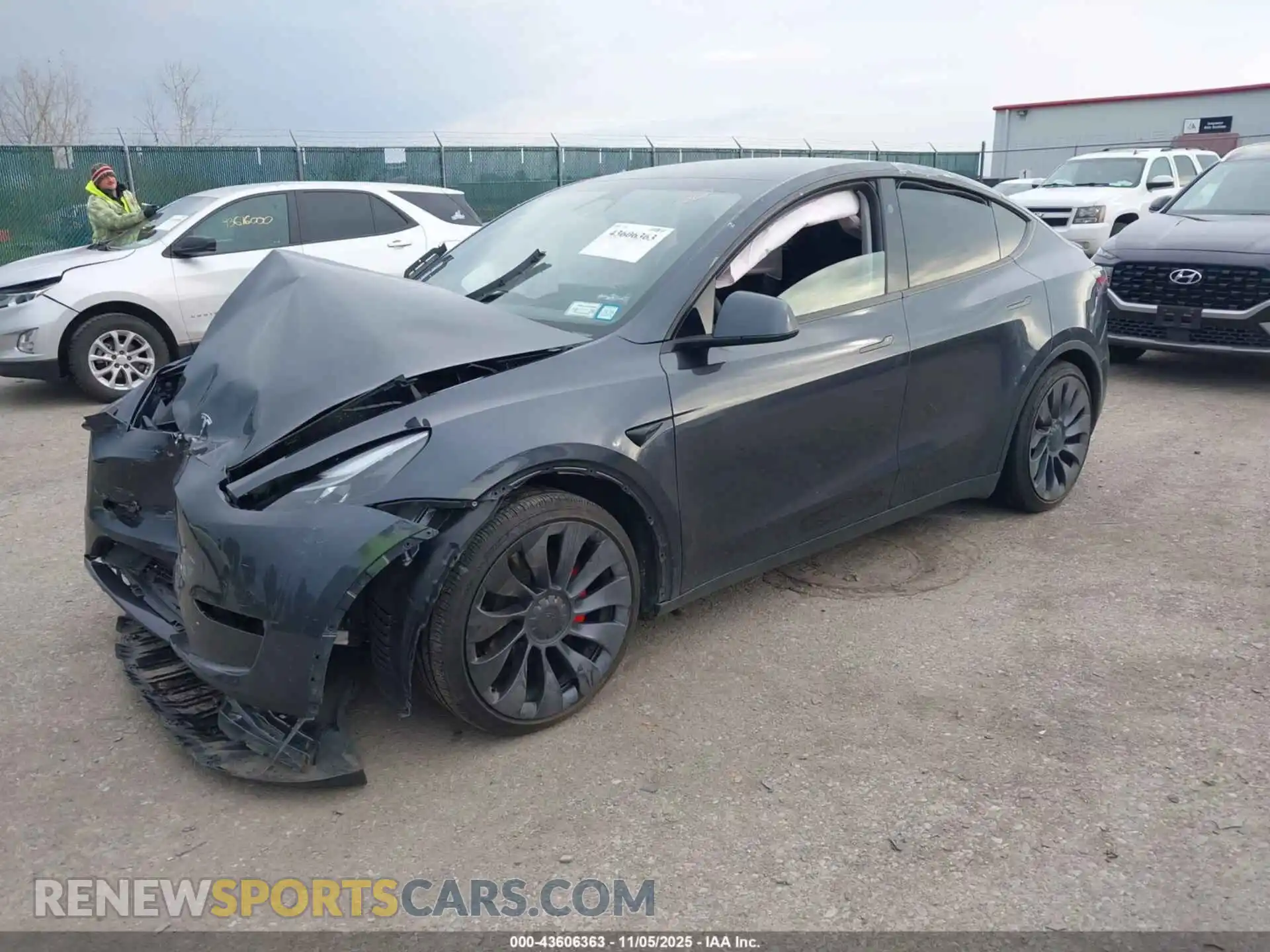 2 Photograph of a damaged car 7SAYGDEF1SA336487 TESLA MODEL Y 2025