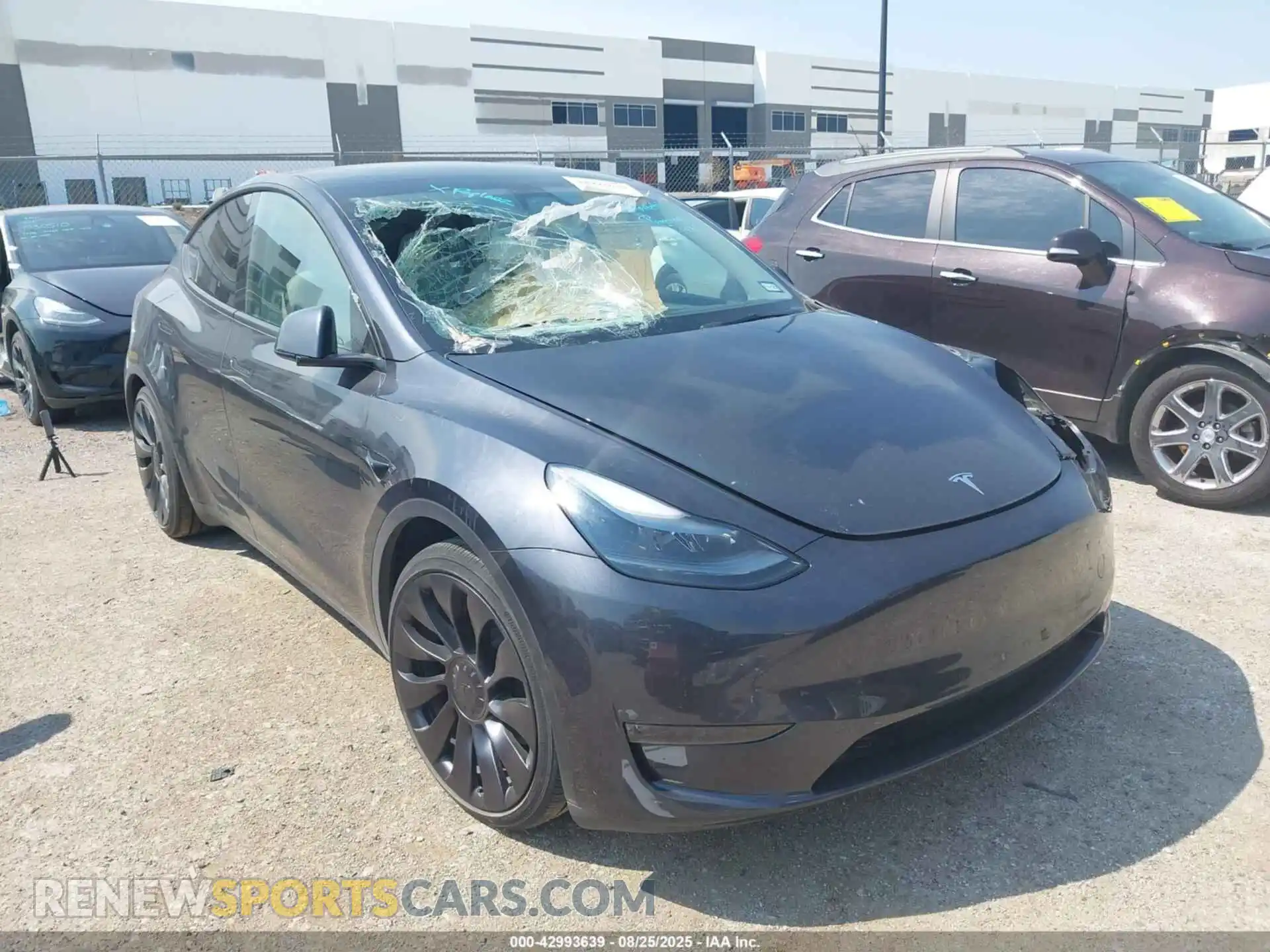 1 Photograph of a damaged car 7SAYGDEF1SA344914 TESLA MODEL Y 2025