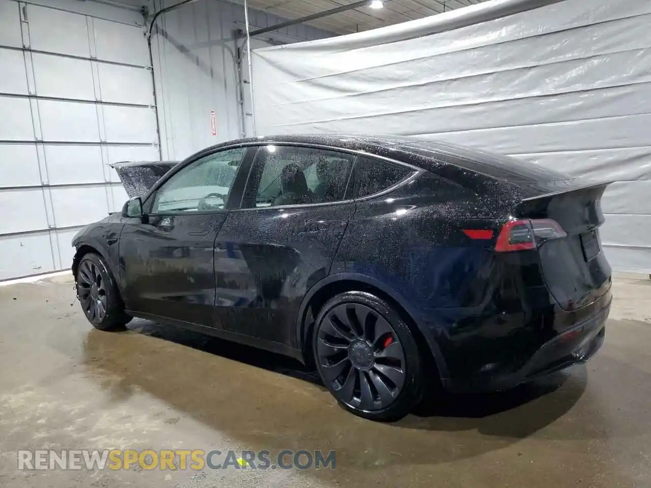 2 Photograph of a damaged car 7SAYGDEF2SA339432 TESLA MODEL Y 2025
