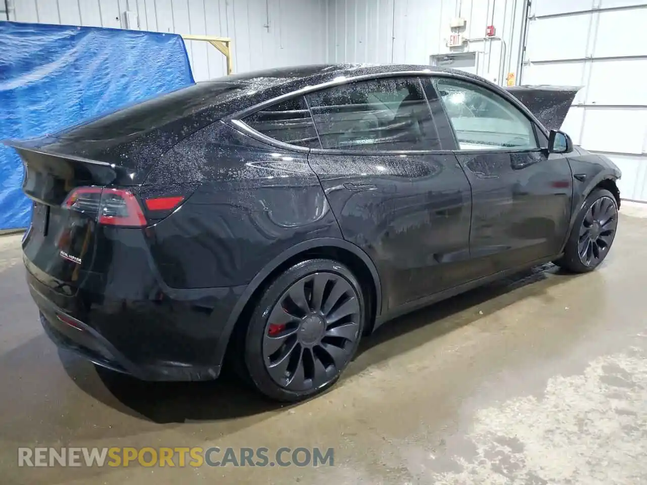 3 Photograph of a damaged car 7SAYGDEF2SA339432 TESLA MODEL Y 2025