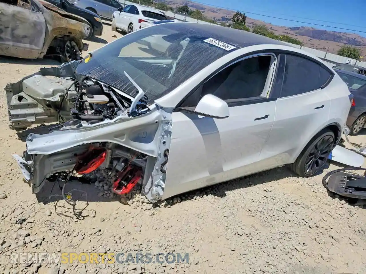 1 Photograph of a damaged car 7SAYGDEF2SF299498 TESLA MODEL Y 2025