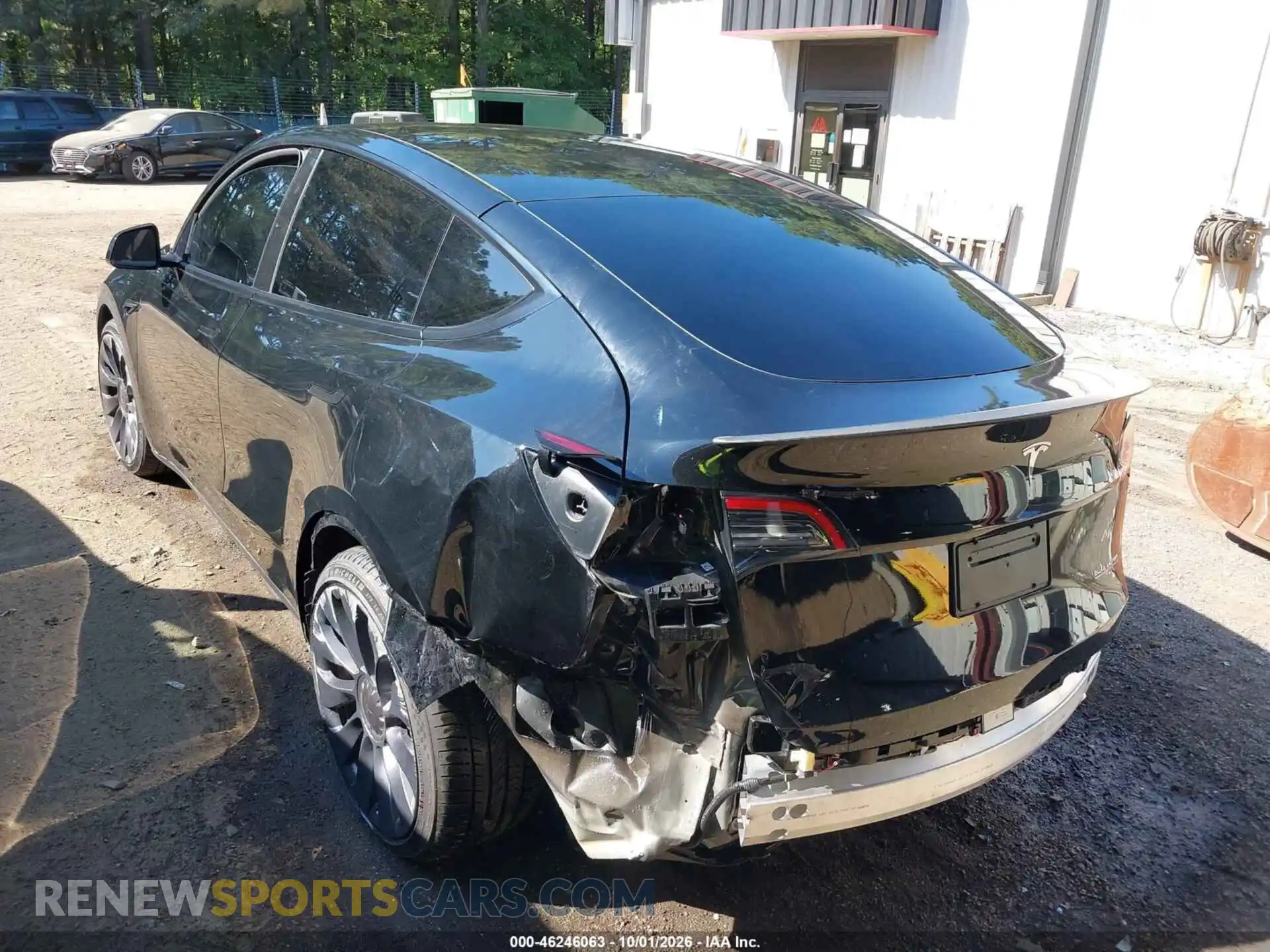 3 Photograph of a damaged car 7SAYGDEF5SF311966 TESLA MODEL Y 2025