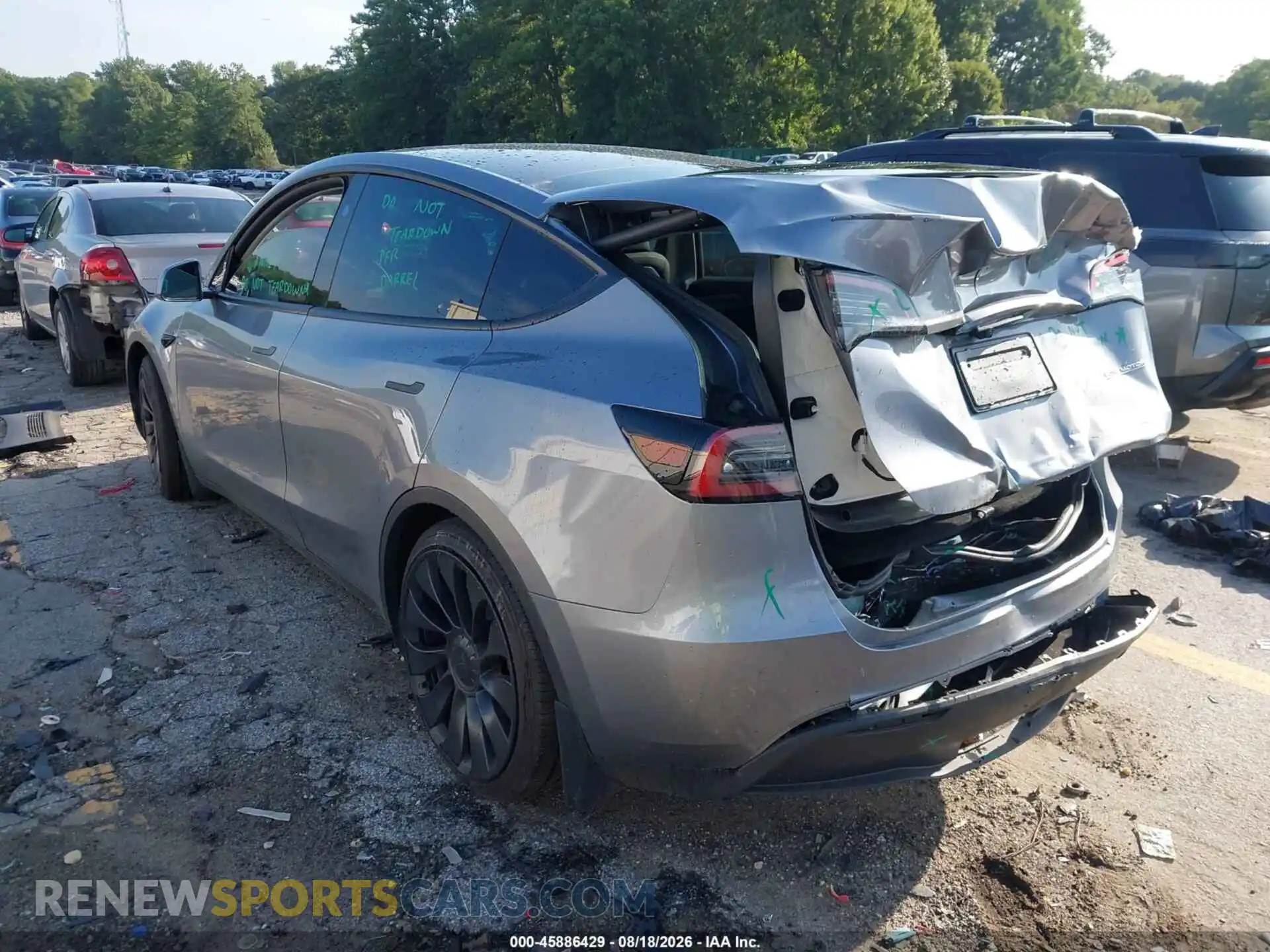 3 fotografías del automóvil dañado 7SAYGDEF9SA338715 TESLA MODEL Y 2025
