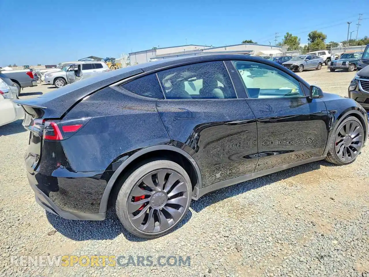 3 Photograph of a damaged car 7SAYGDEF9SF261606 TESLA MODEL Y 2025