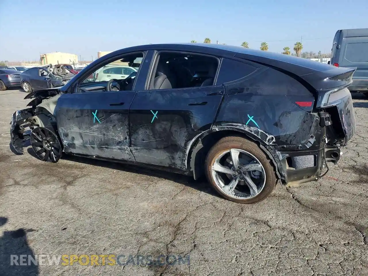 2 Фотография поврежденного автомобиля 7SAYGAEEXTF693998 TESLA MODEL Y 2026