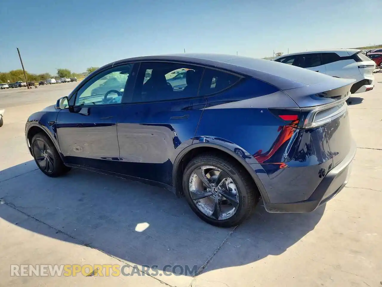 2 Photograph of a damaged car 7SAYGDED0TA740445 TESLA MODEL Y 2026