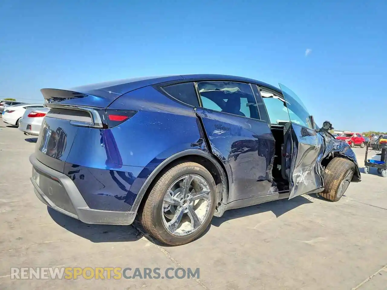 3 Photograph of a damaged car 7SAYGDED0TA740445 TESLA MODEL Y 2026
