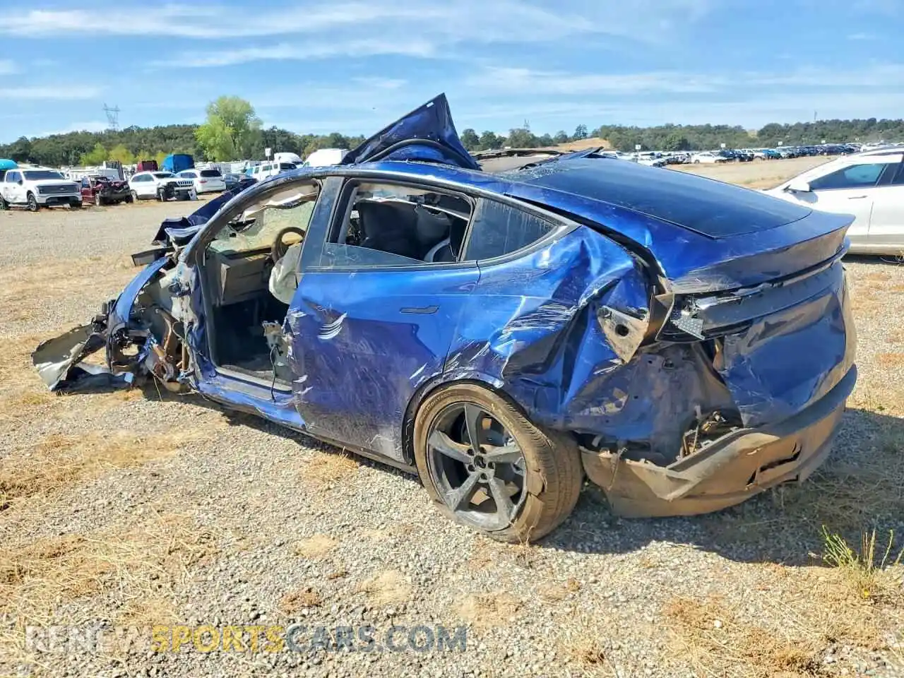 2 Photograph of a damaged car 7SAYGDED0TF426605 TESLA MODEL Y 2026