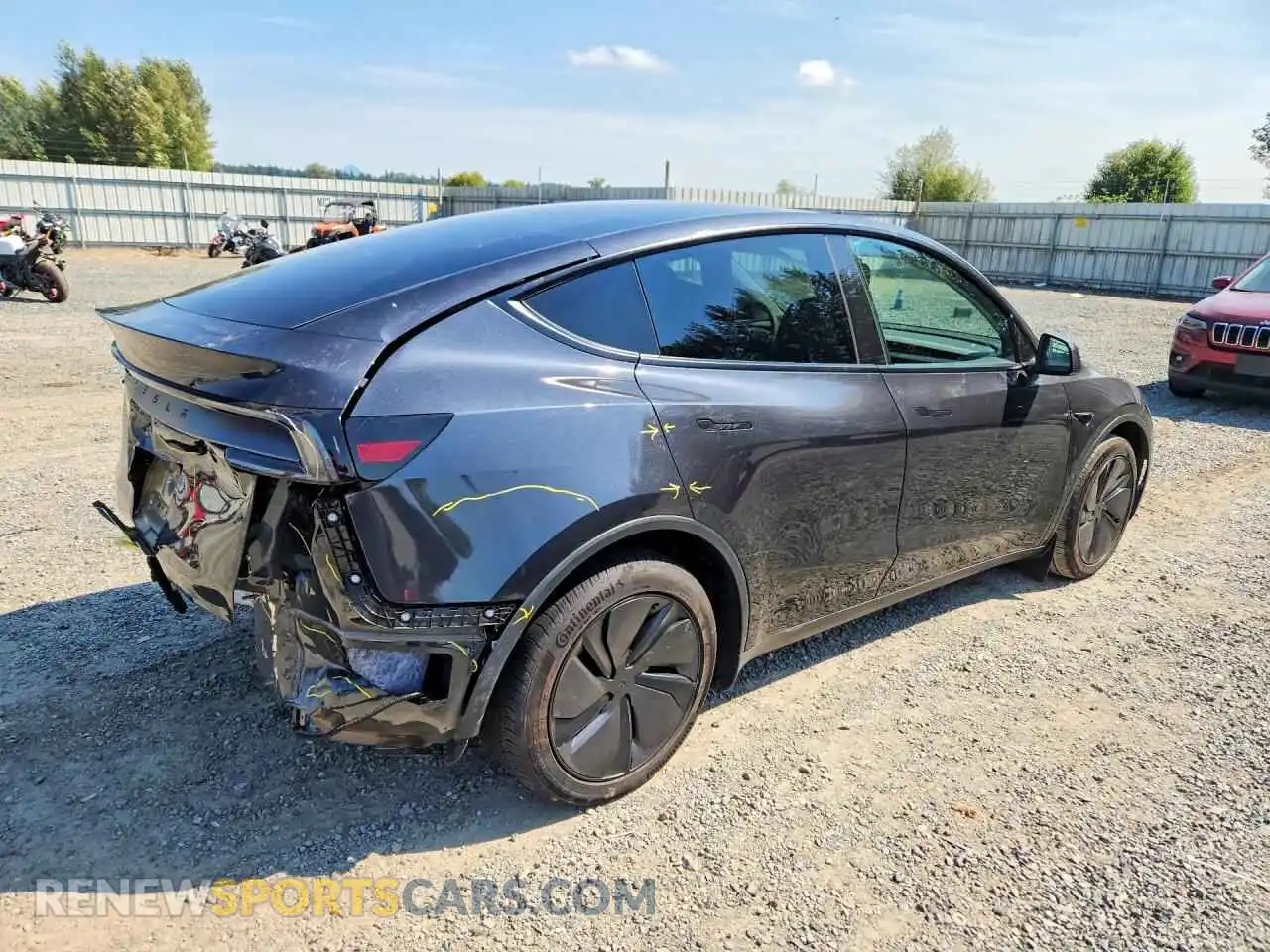 3 Photograph of a damaged car 7SAYGDED0TF549207 TESLA MODEL Y 2026
