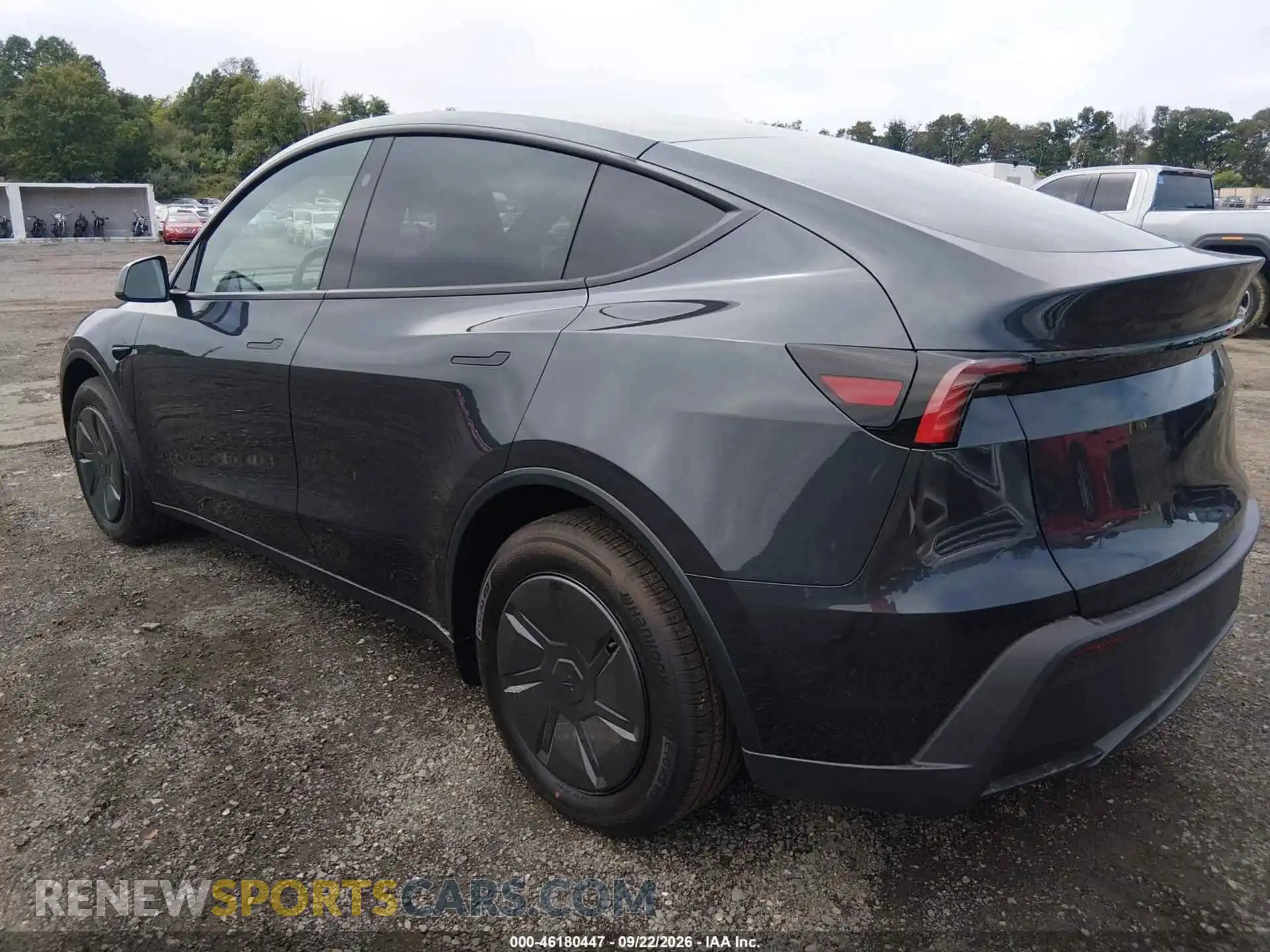 3 Фотография поврежденного автомобиля 7SAYGDED0TF672456 TESLA MODEL Y 2026