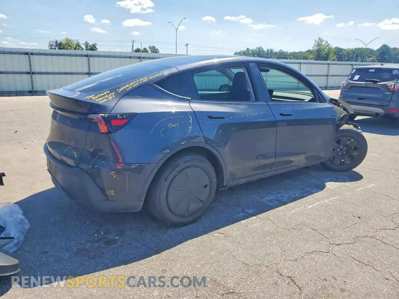 3 Фотография поврежденного автомобиля 7SAYGDED1TA603952 TESLA MODEL Y 2026