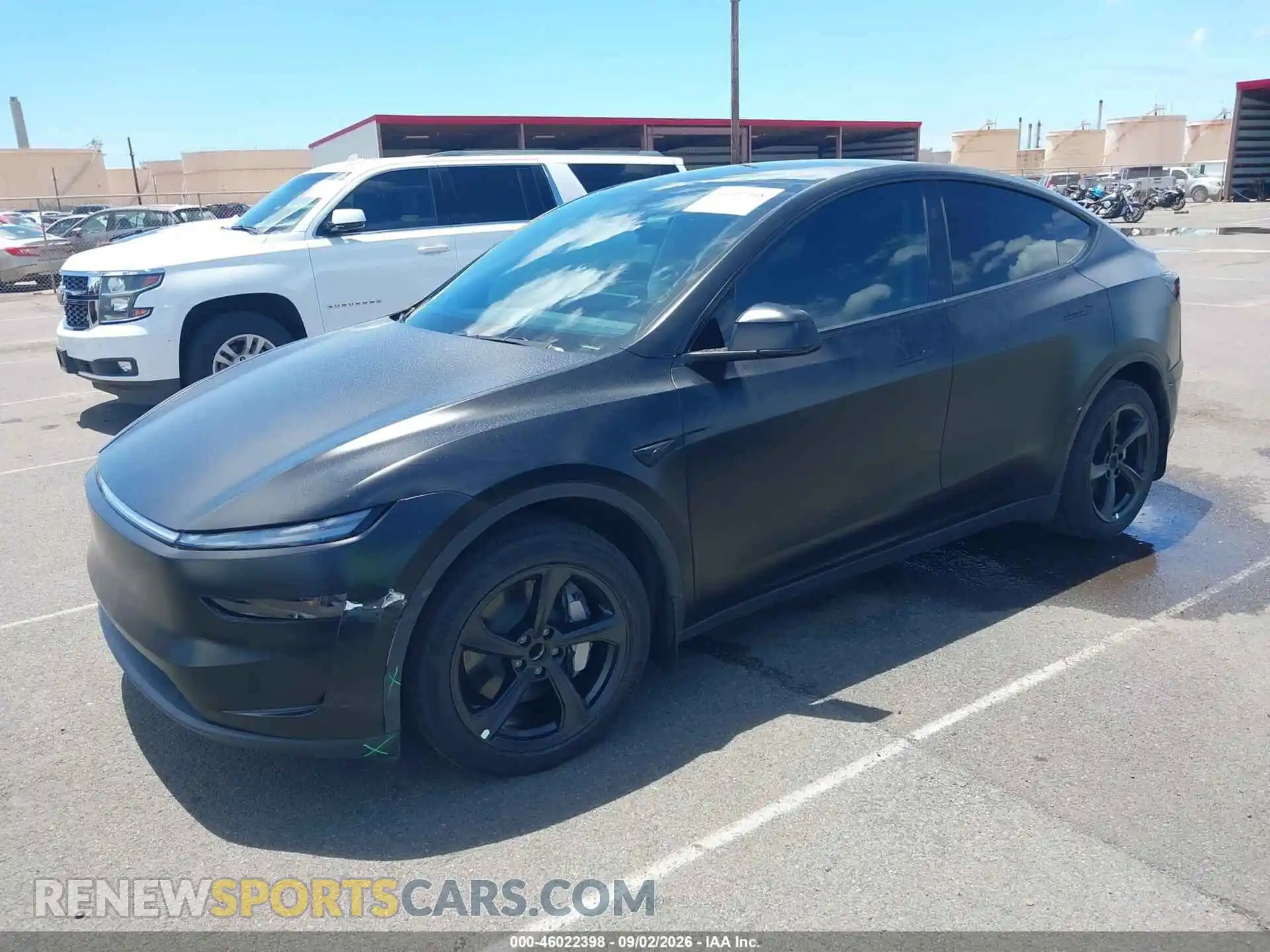 2 fotografías del automóvil dañado 7SAYGDED1TF409747 TESLA MODEL Y 2026