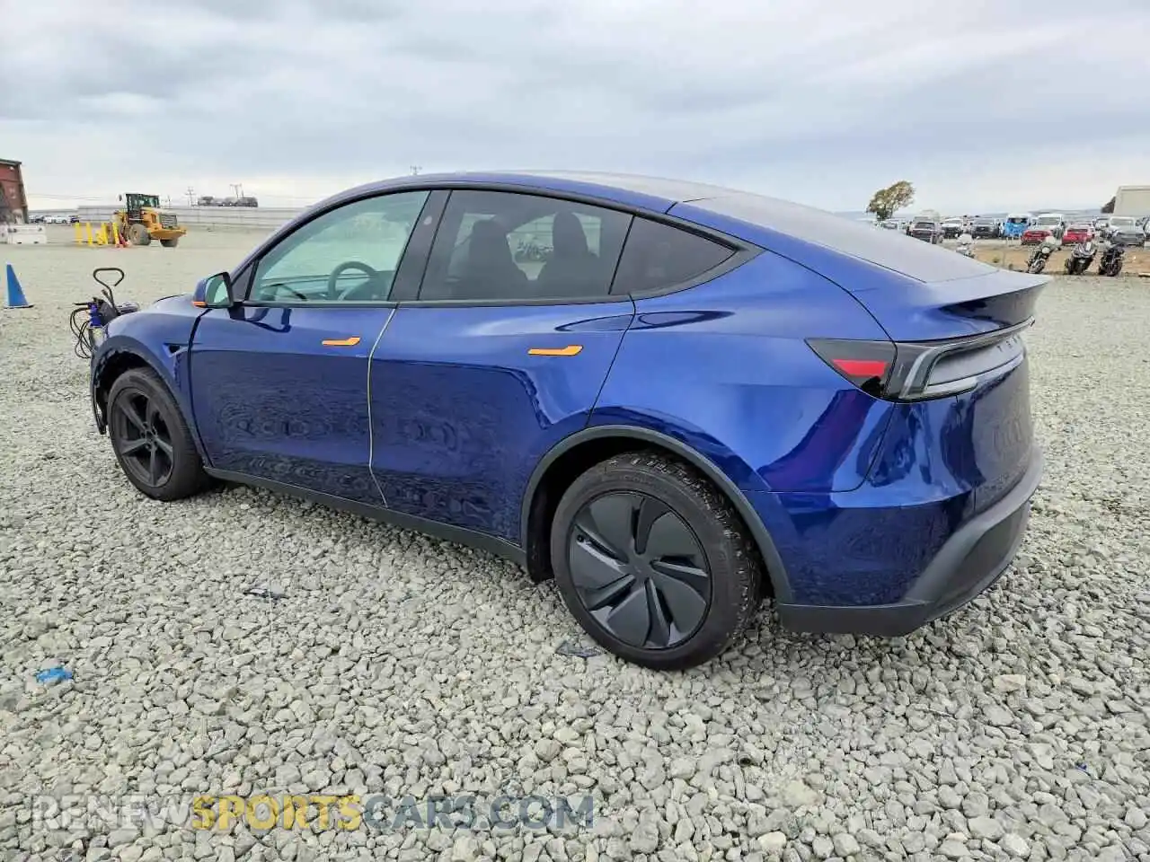2 fotografías del automóvil dañado 7SAYGDED1TF542640 TESLA MODEL Y 2026