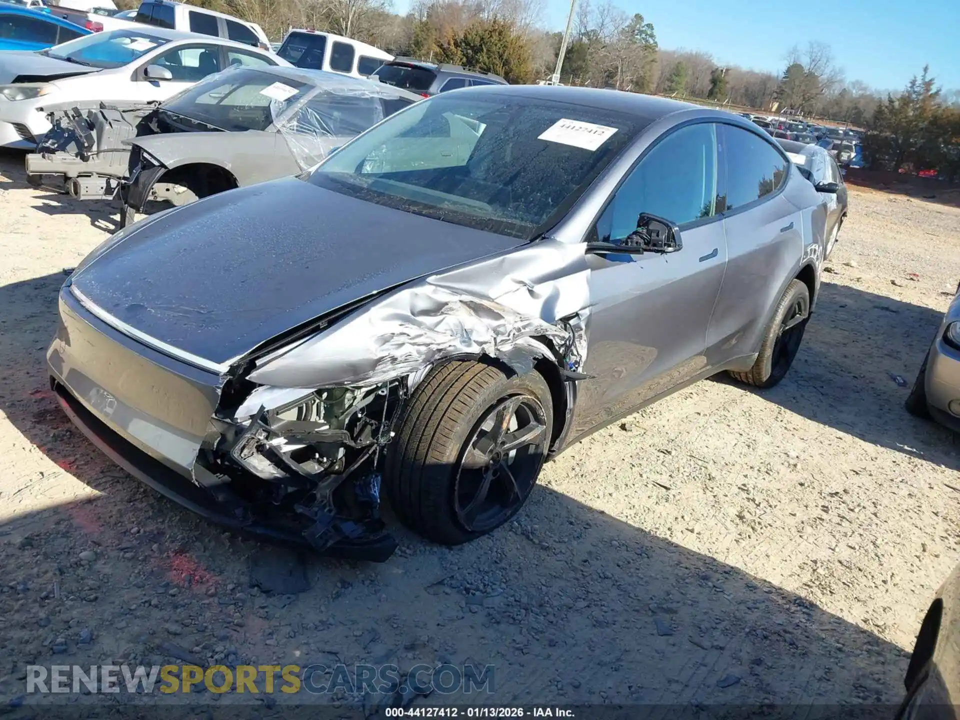 2 fotografías del automóvil dañado 7SAYGDED2TA487418 TESLA MODEL Y 2026