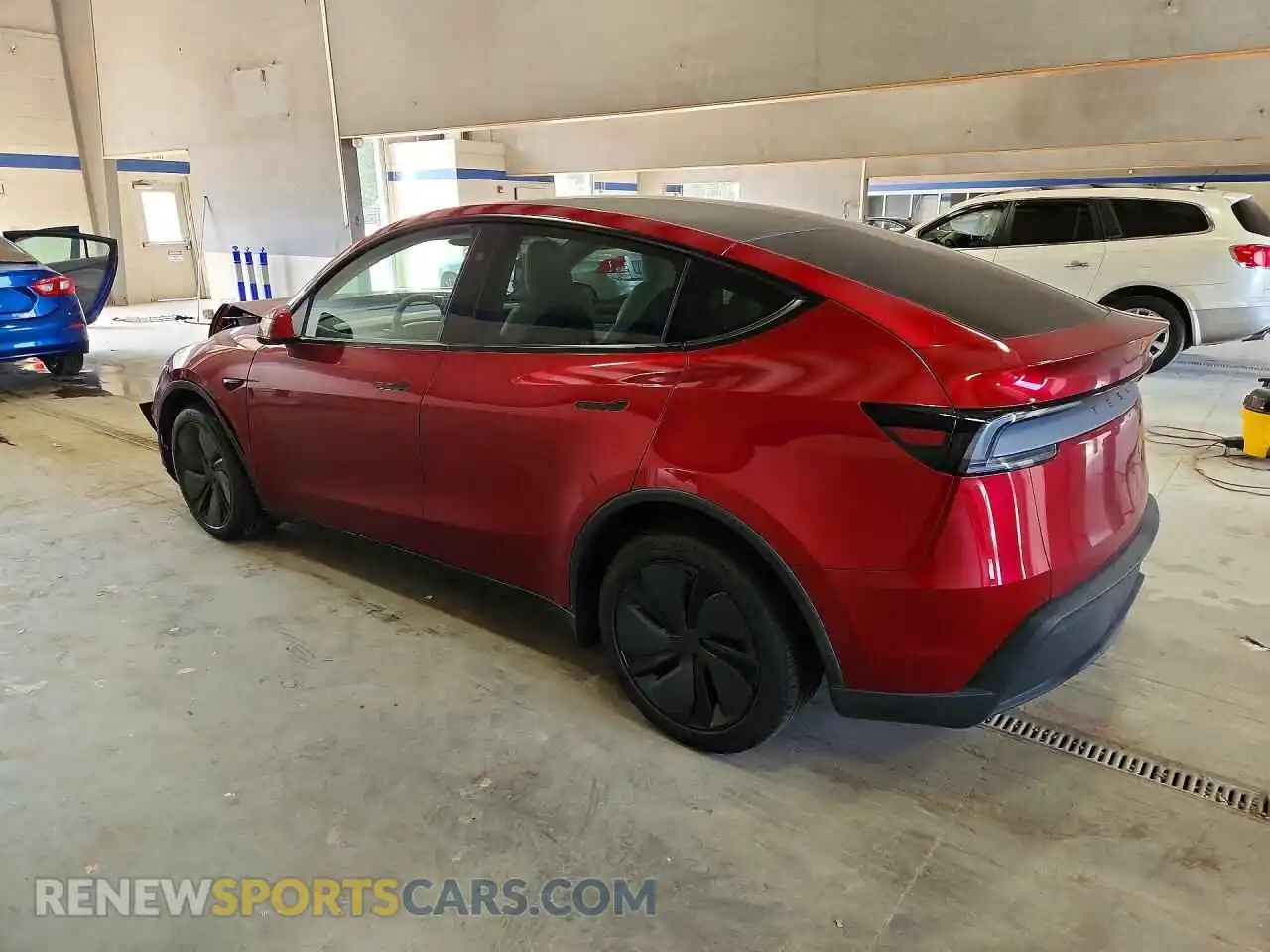 2 Фотография поврежденного автомобиля 7SAYGDED2TA582867 TESLA MODEL Y 2026