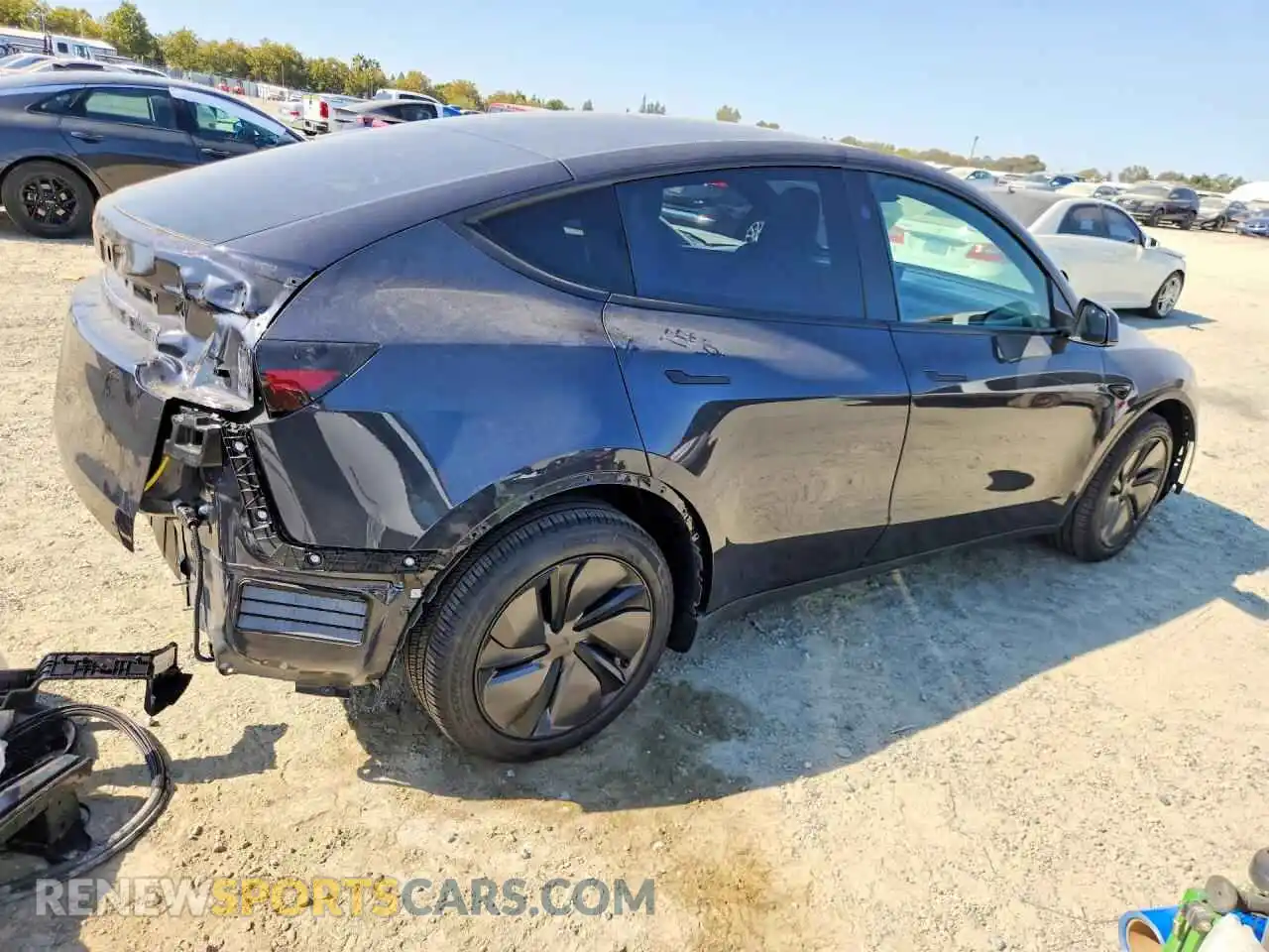 3 Photograph of a damaged car 7SAYGDED2TF582516 TESLA MODEL Y 2026