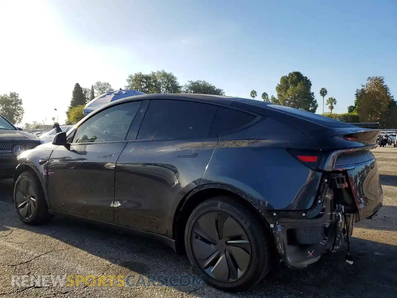 2 Photograph of a damaged car 7SAYGDED2TF636297 TESLA MODEL Y 2026