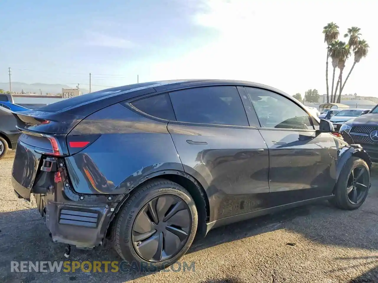 3 Photograph of a damaged car 7SAYGDED2TF636297 TESLA MODEL Y 2026