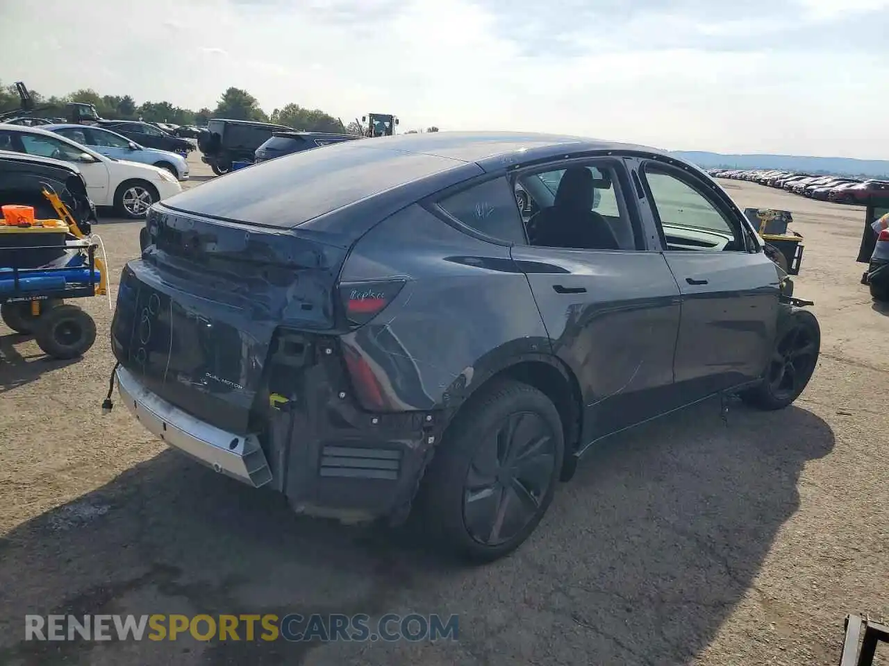 3 Фотография поврежденного автомобиля 7SAYGDED3TA417667 TESLA MODEL Y 2026