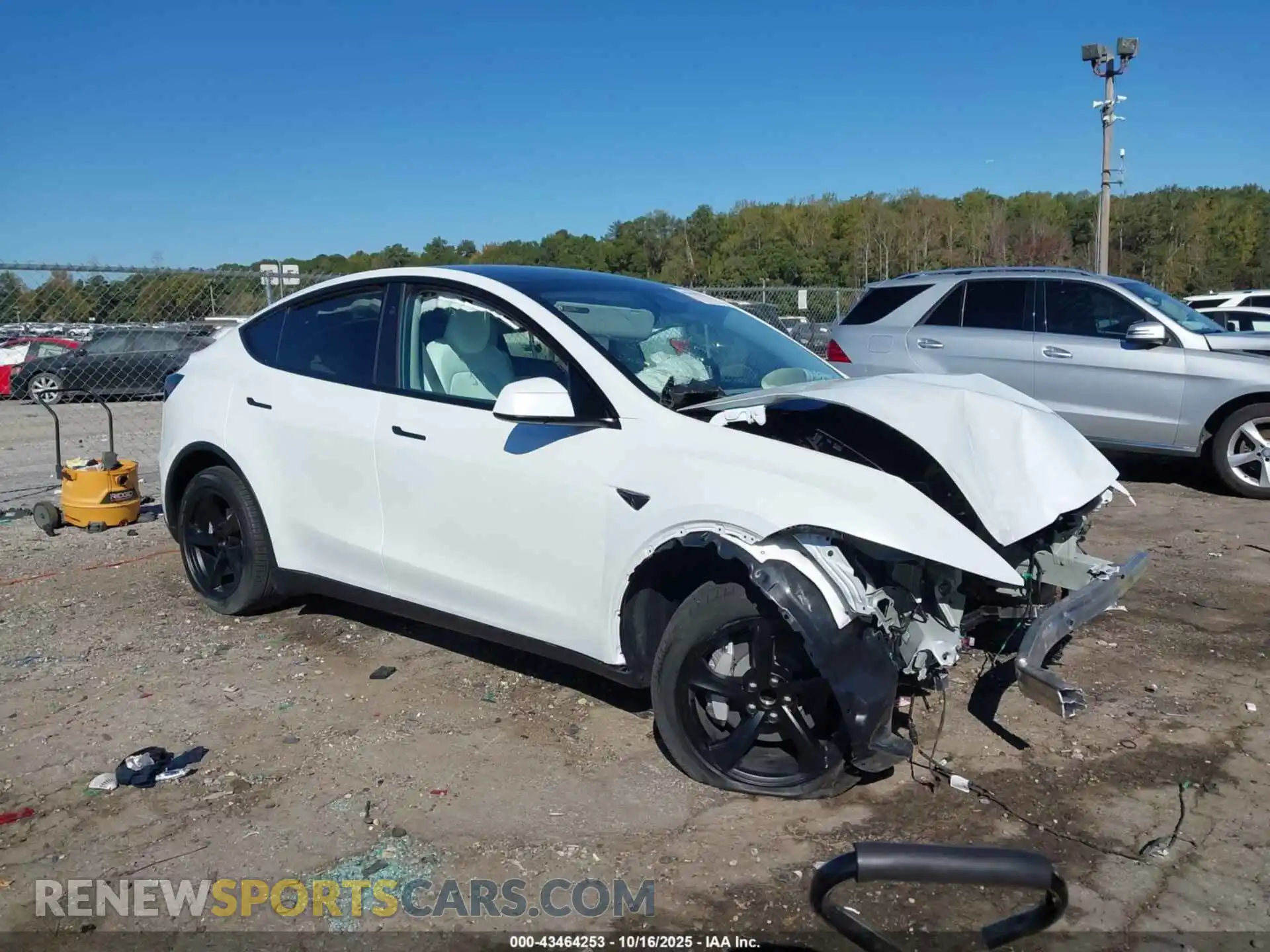 1 Photograph of a damaged car 7SAYGDED3TA473088 TESLA MODEL Y 2026