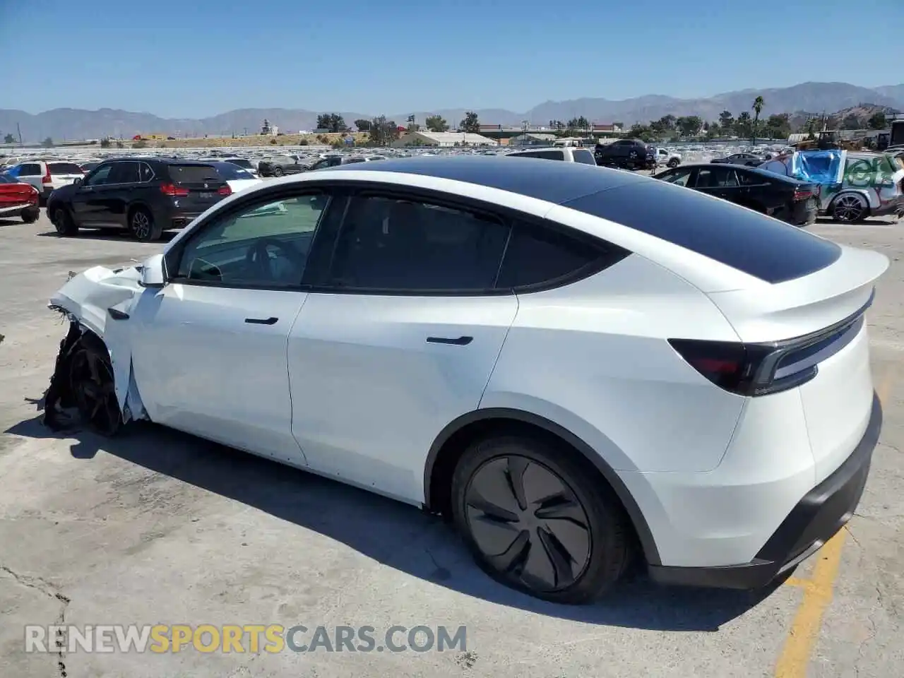 2 Photograph of a damaged car 7SAYGDED3TF404582 TESLA MODEL Y 2026