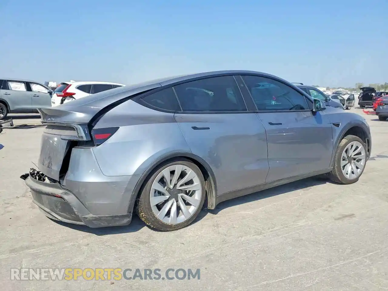 3 Photograph of a damaged car 7SAYGDED4TA586984 TESLA MODEL Y 2026