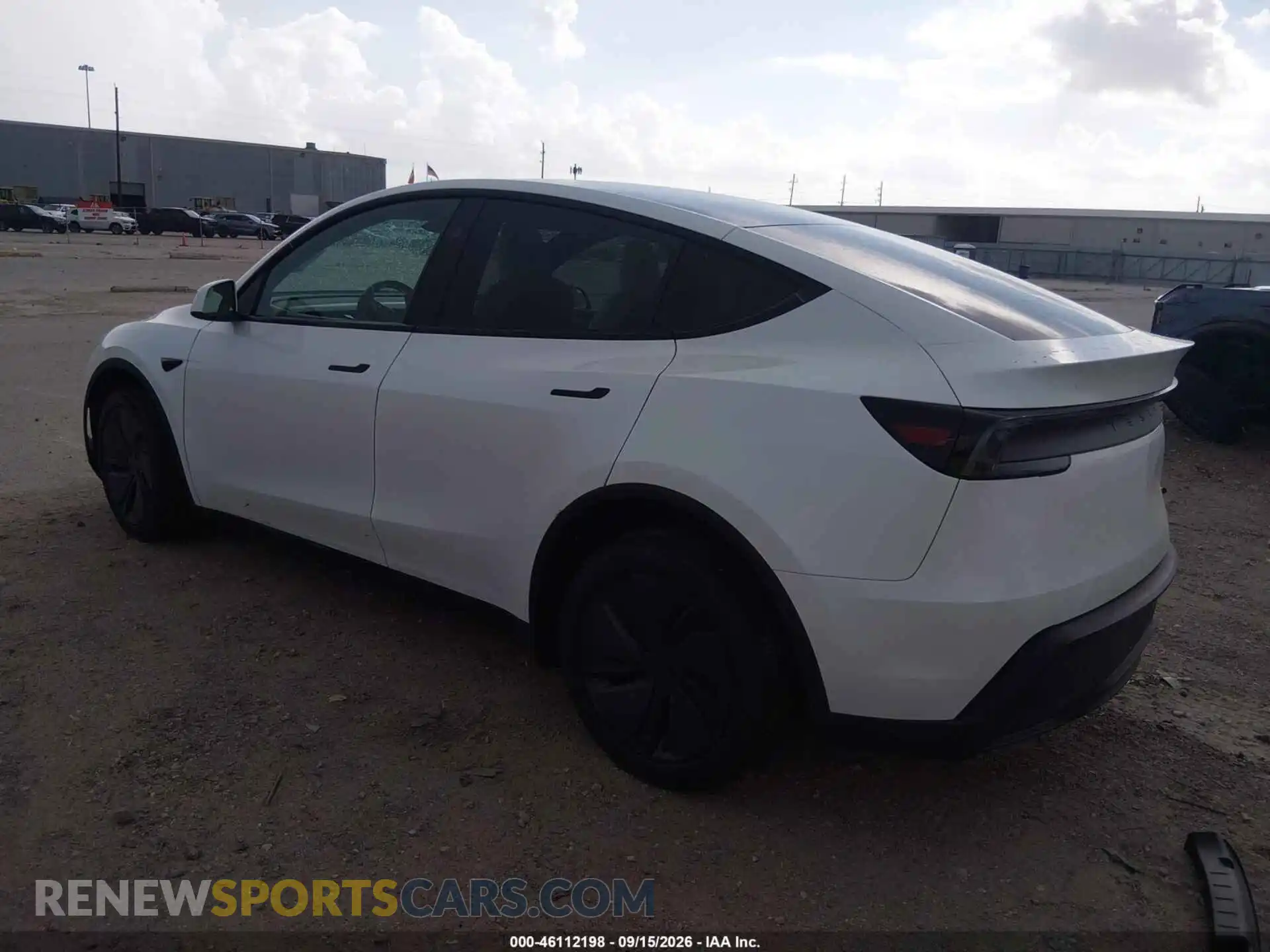 3 fotografías del automóvil dañado 7SAYGDED4TA660596 TESLA MODEL Y 2026