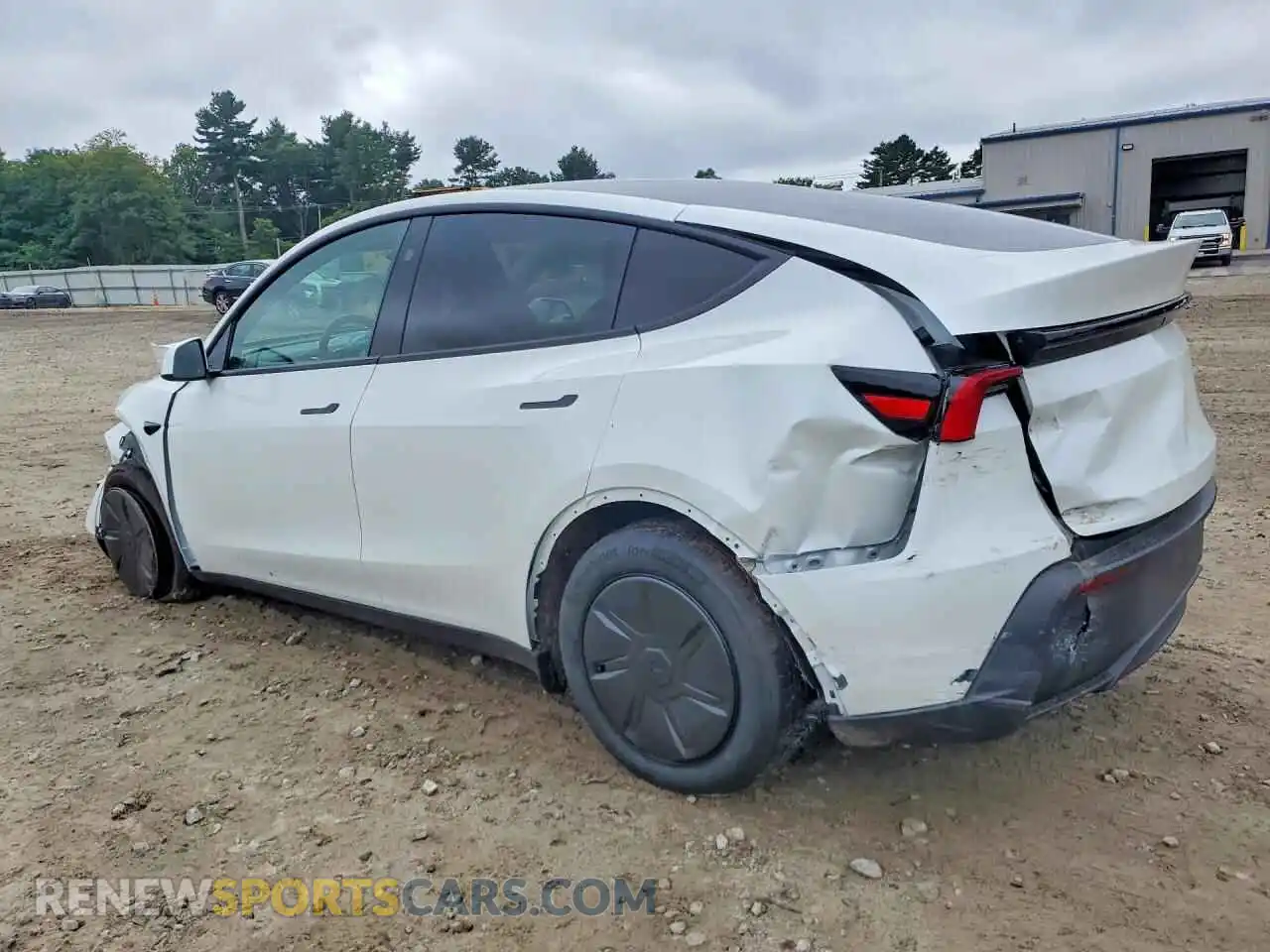 2 Photograph of a damaged car 7SAYGDED4TA688785 TESLA MODEL Y 2026