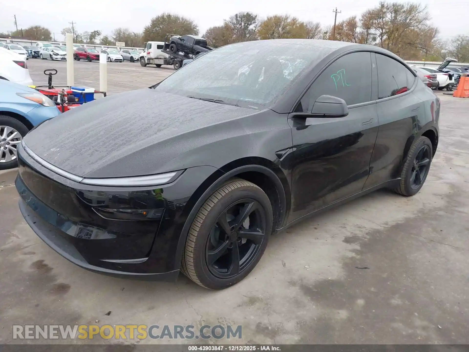 2 Photograph of a damaged car 7SAYGDED5TA438620 TESLA MODEL Y 2026