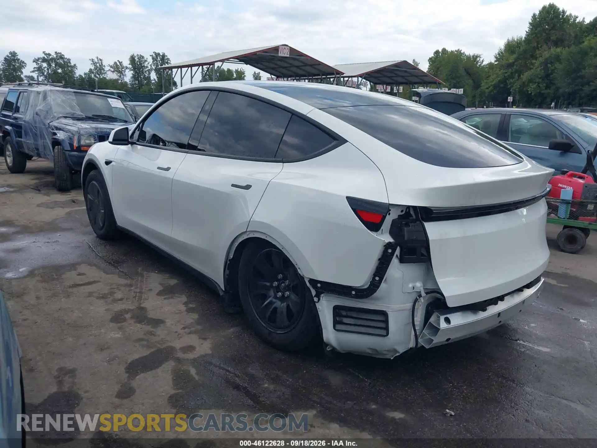 3 Photograph of a damaged car 7SAYGDED5TA594043 TESLA MODEL Y 2026