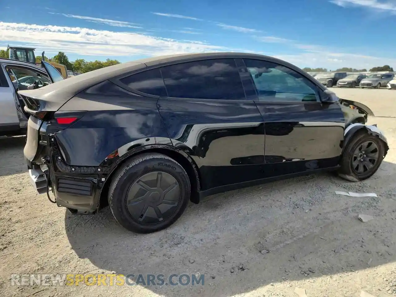 3 Photograph of a damaged car 7SAYGDED5TA602917 TESLA MODEL Y 2026