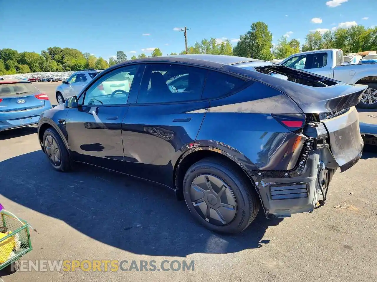 2 Photograph of a damaged car 7SAYGDED5TA606868 TESLA MODEL Y 2026