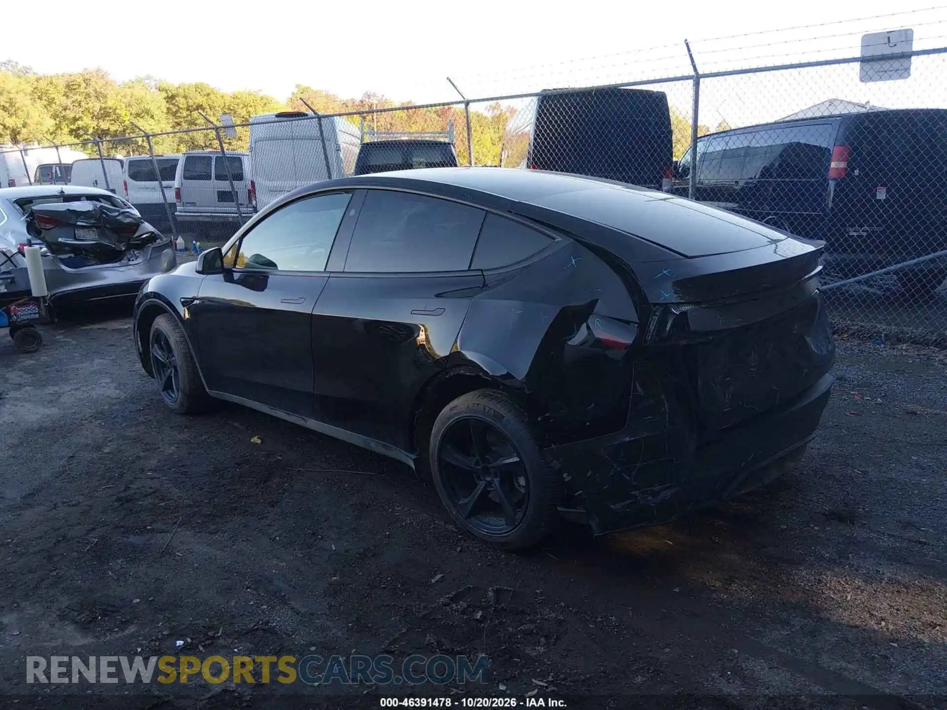 3 Фотография поврежденного автомобиля 7SAYGDED5TF380706 TESLA MODEL Y 2026