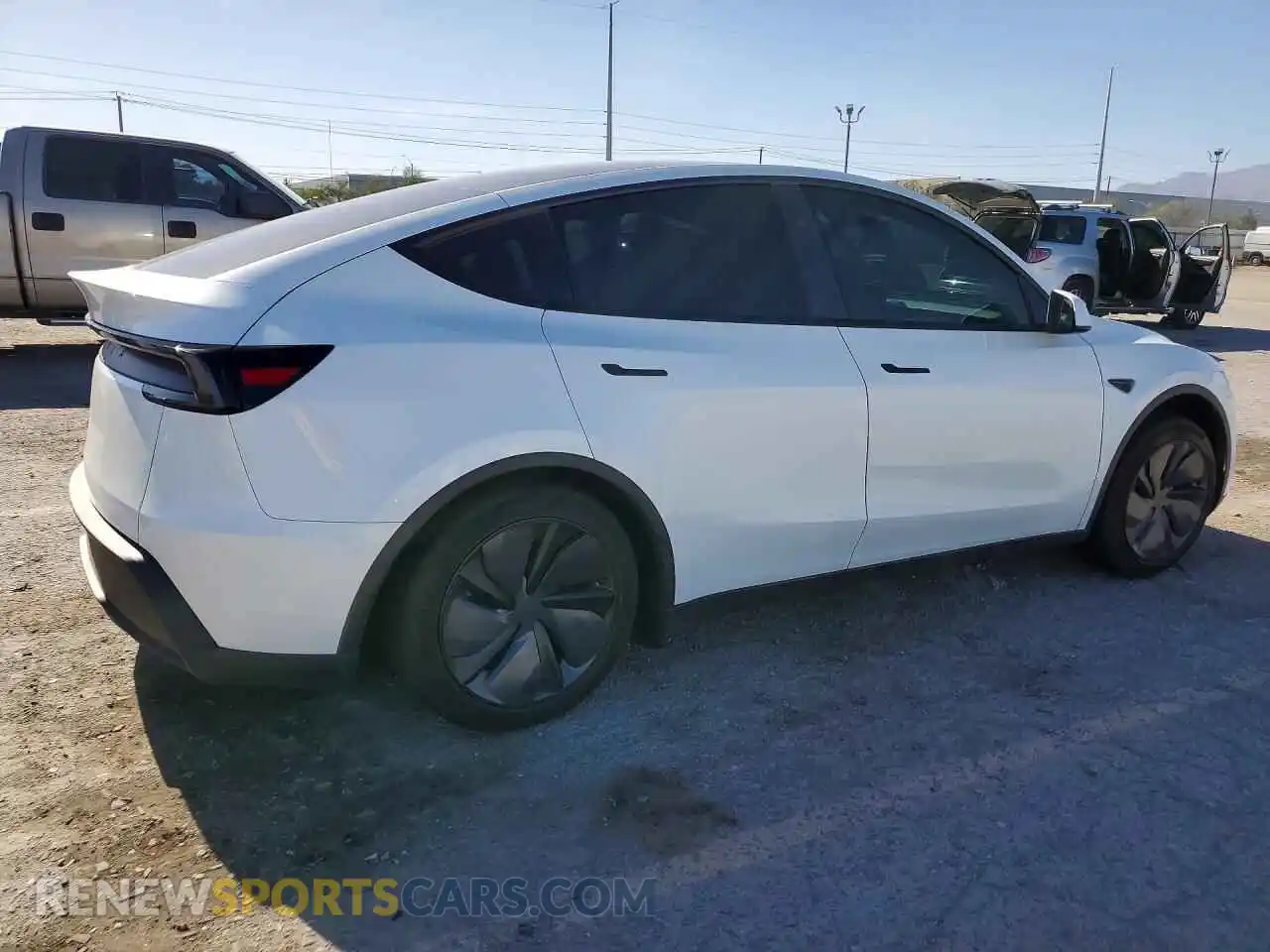 3 Photograph of a damaged car 7SAYGDED5TF413834 TESLA MODEL Y 2026