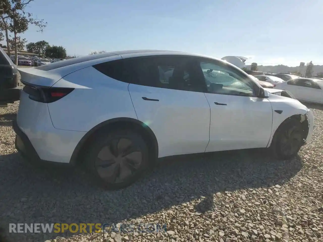 3 Photograph of a damaged car 7SAYGDED5TF423084 TESLA MODEL Y 2026