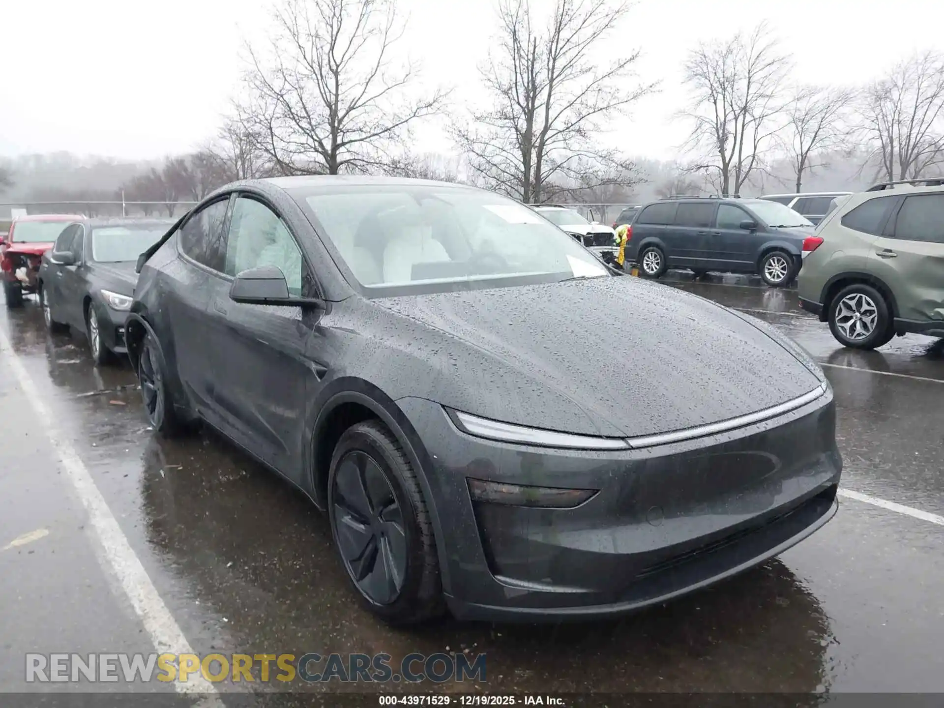 1 Photograph of a damaged car 7SAYGDED5TF423778 TESLA MODEL Y 2026