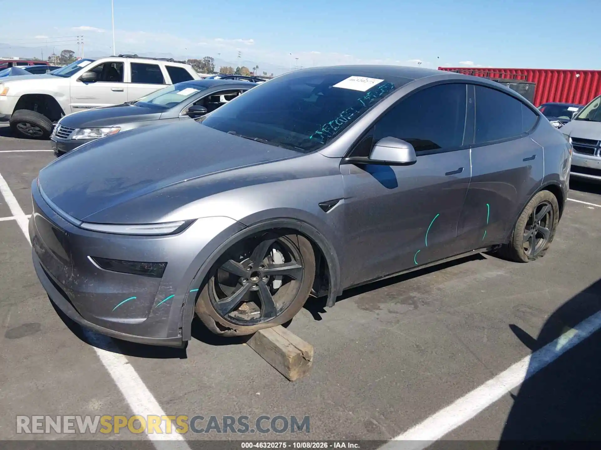 2 fotografías del automóvil dañado 7SAYGDED5TF439382 TESLA MODEL Y 2026