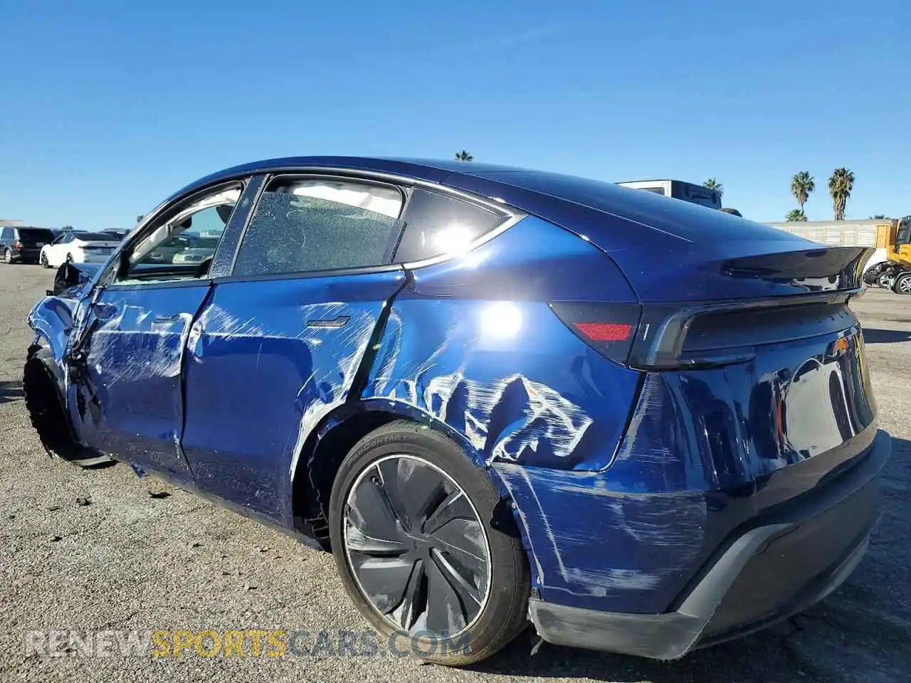 2 Фотография поврежденного автомобиля 7SAYGDED5TF439608 TESLA MODEL Y 2026
