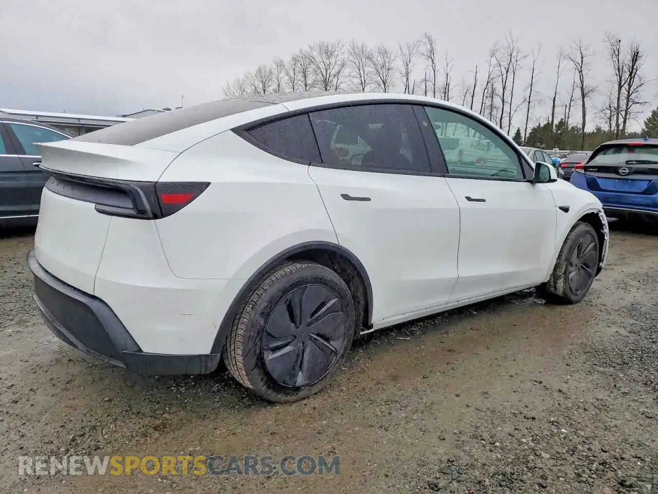 3 Photograph of a damaged car 7SAYGDED5TF519300 TESLA MODEL Y 2026
