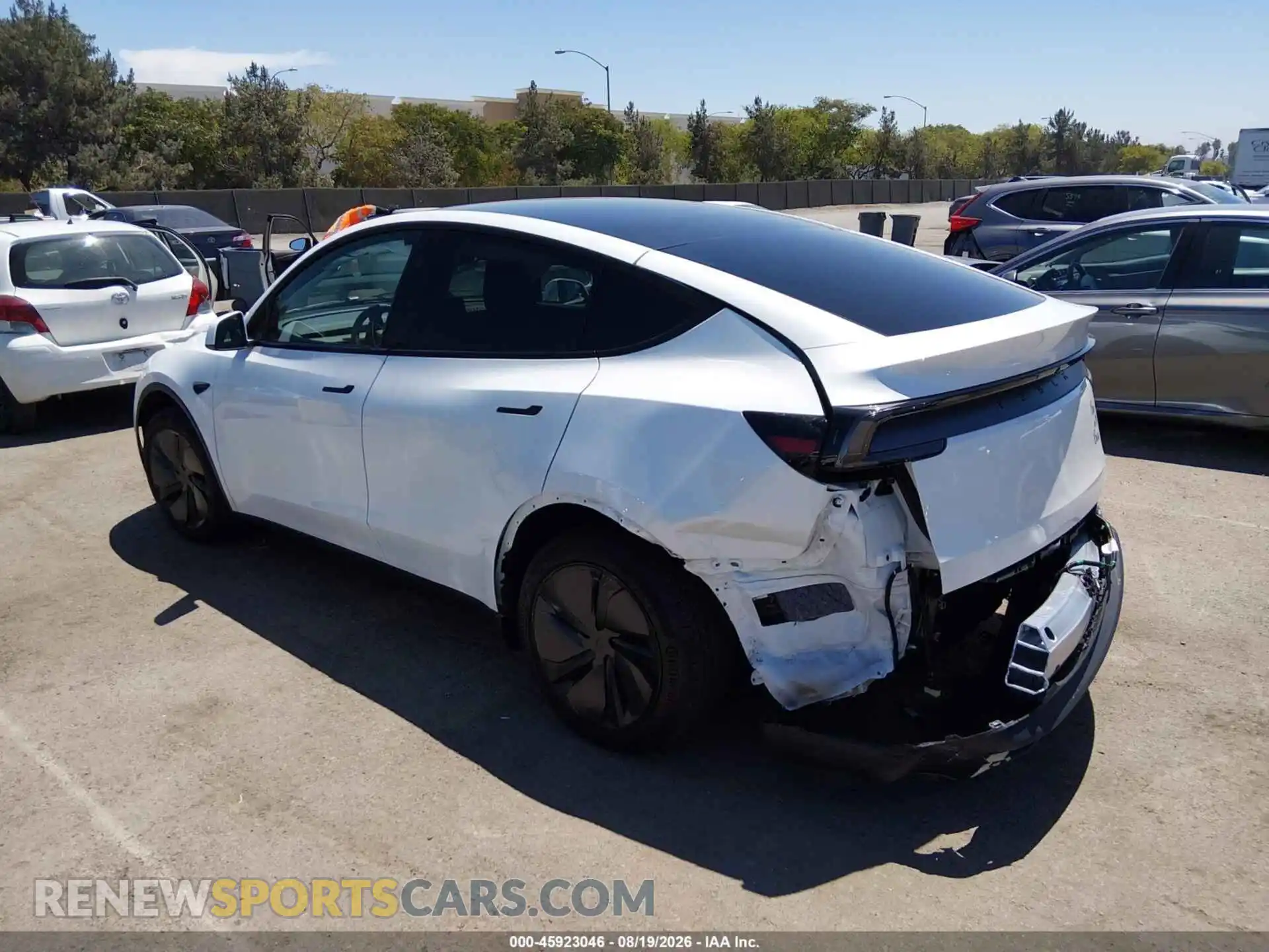 3 Фотография поврежденного автомобиля 7SAYGDED5TF547324 TESLA MODEL Y 2026