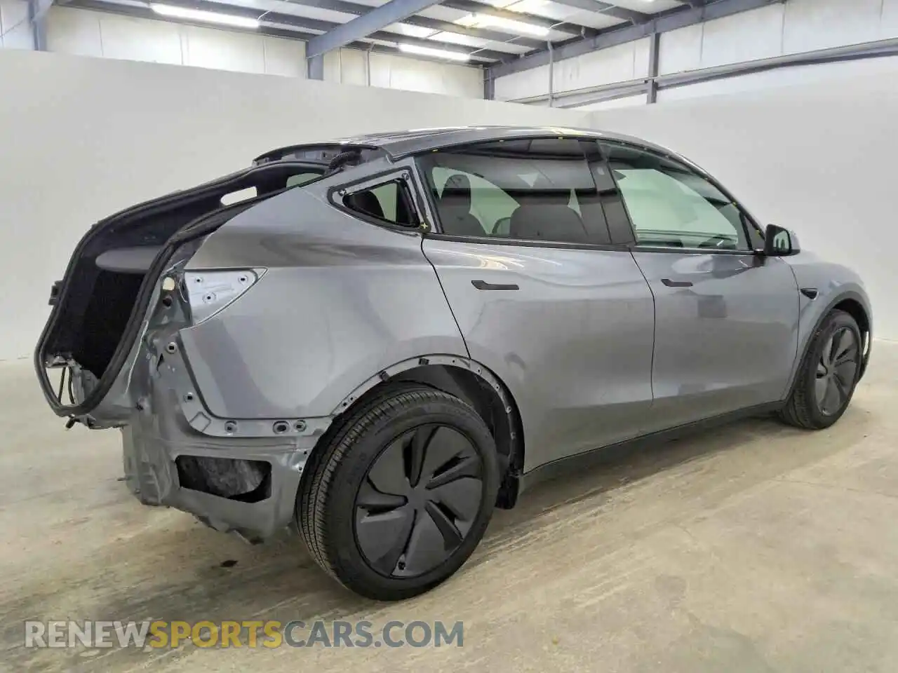 3 Photograph of a damaged car 7SAYGDED6TA647882 TESLA MODEL Y 2026