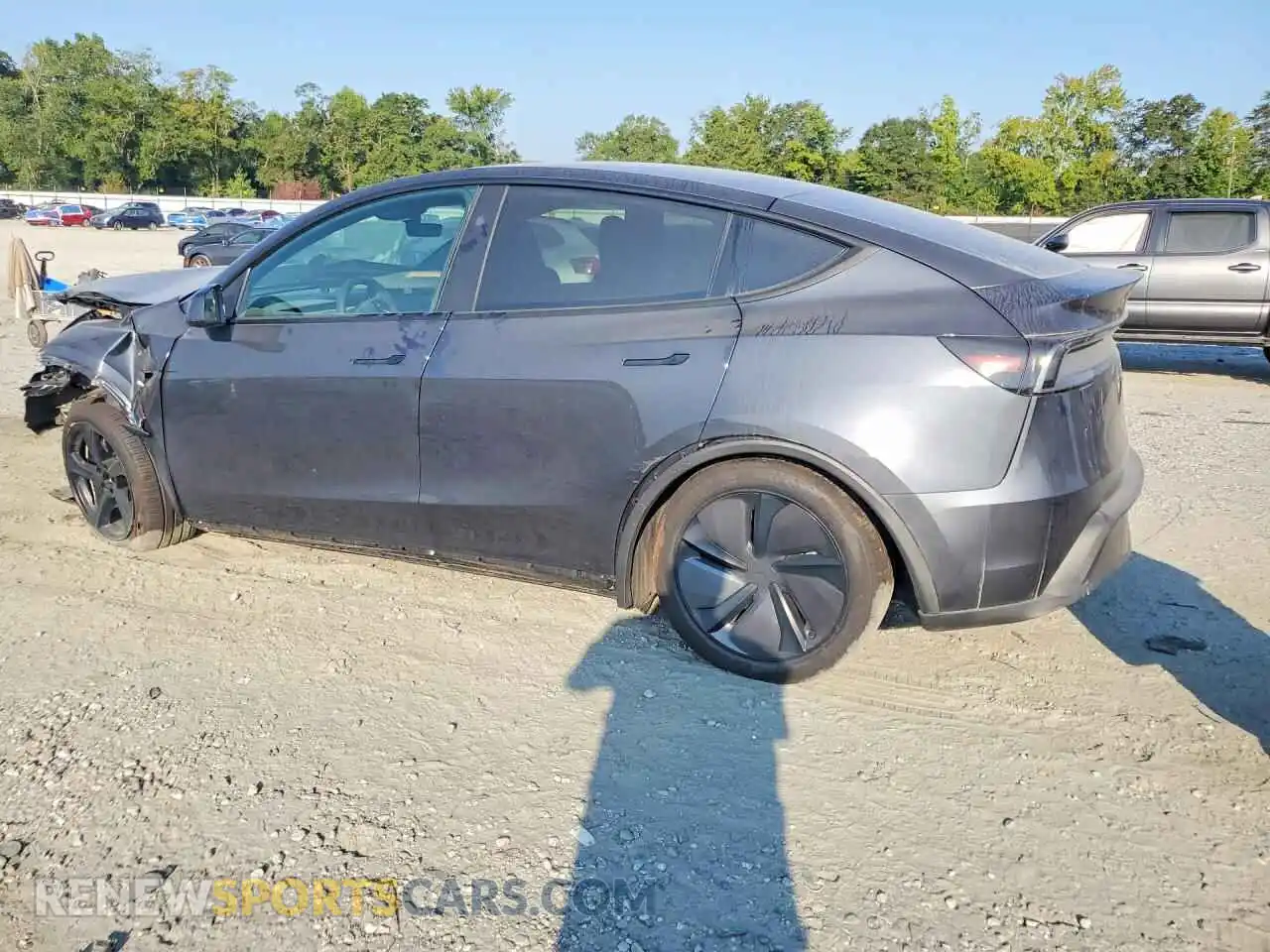 2 Photograph of a damaged car 7SAYGDED6TA652256 TESLA MODEL Y 2026