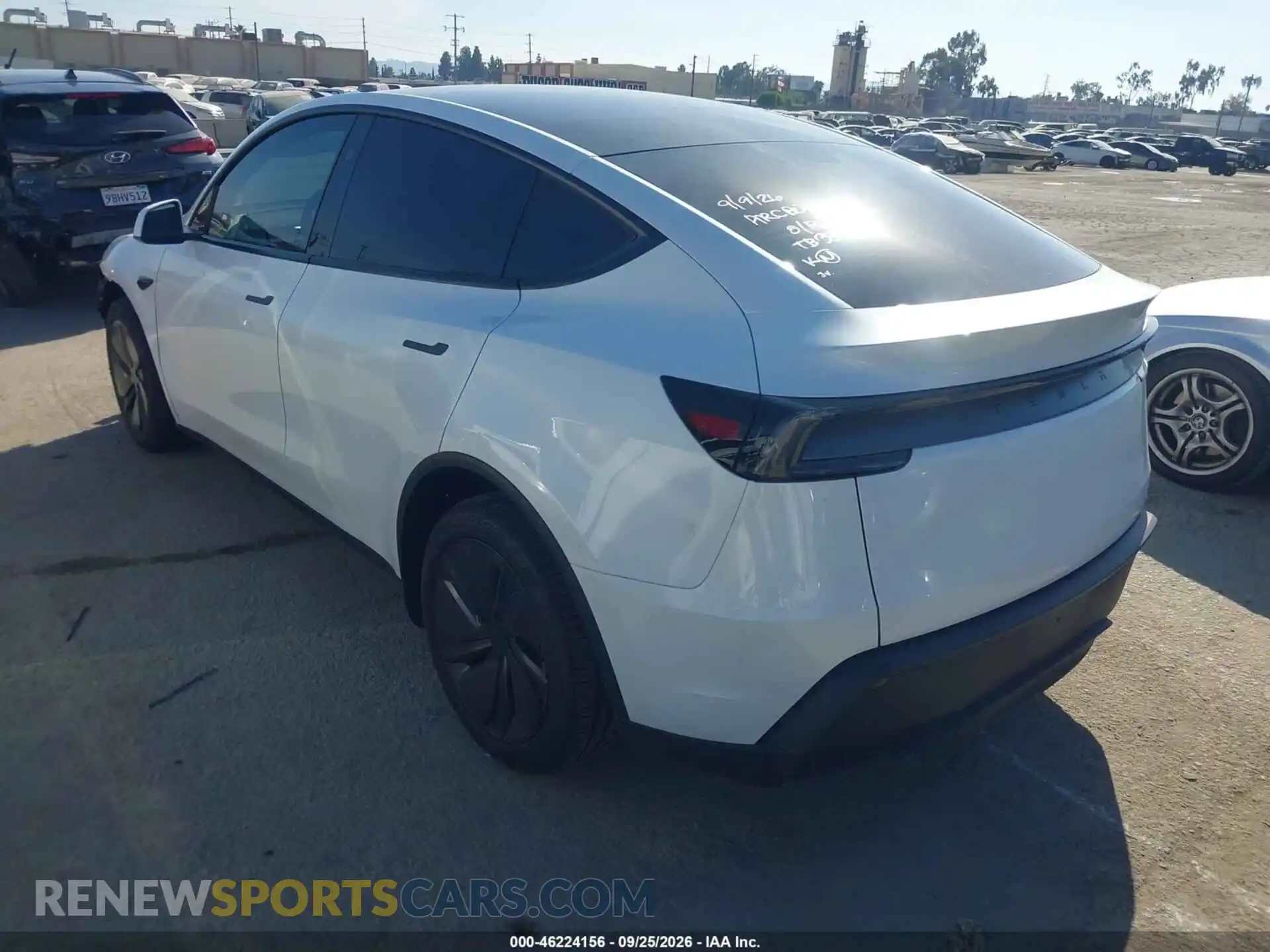 3 Photograph of a damaged car 7SAYGDED6TF606333 TESLA MODEL Y 2026
