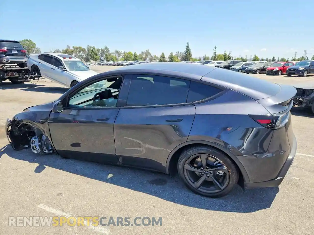2 Photograph of a damaged car 7SAYGDED6TF649781 TESLA MODEL Y 2026